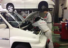 クーラーコンプレッサーベルト交換 01