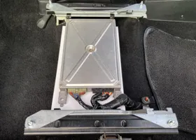 ECU 固定用ベース制作 04