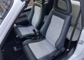 ホンダ シティ カブリオレ ターボ : レカロシート装着 11