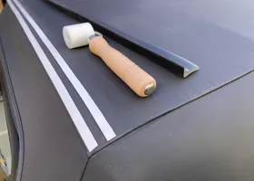 ルーフ スポイラー 装着 01