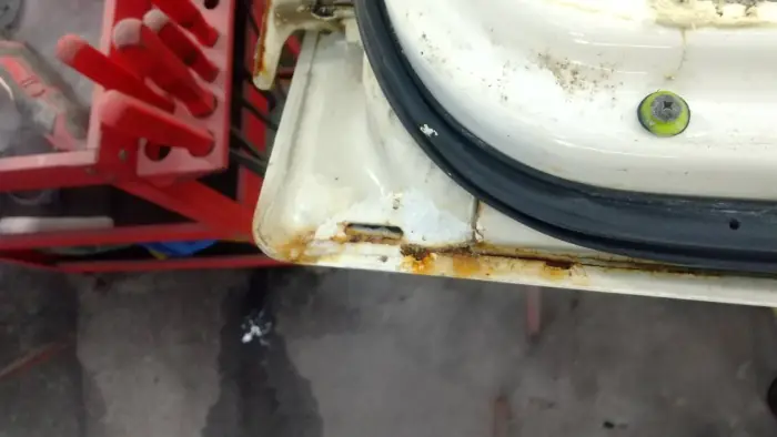 角の腐食の別角度
