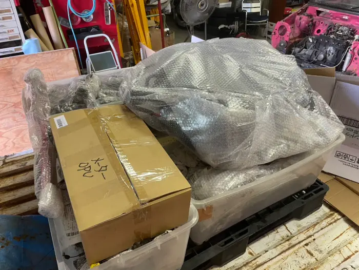 荷台の部品とドナー車体